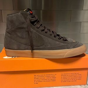 Nike Blazer Mid 77 Velvet Suede Brown